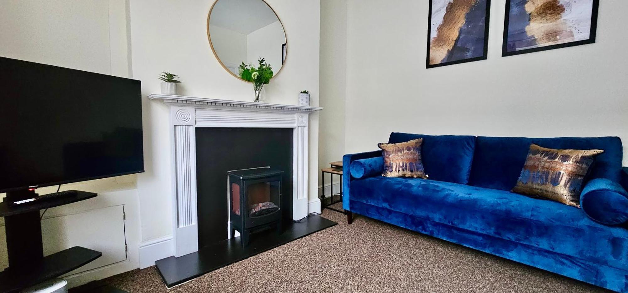Bedford Street By Switchback Apartment *
